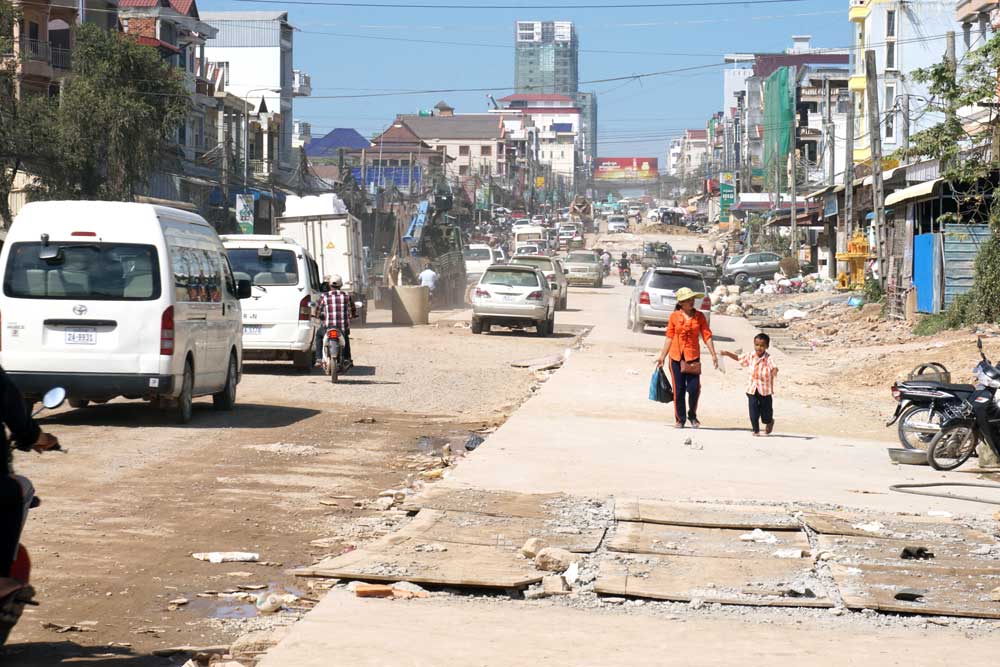 The main road in Sihanoukville town. Photo: RFA