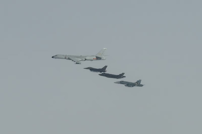 北美空防司令部7月24日監測中俄轟炸機編隊迫近阿拉斯加。（北美空防司令部官網）