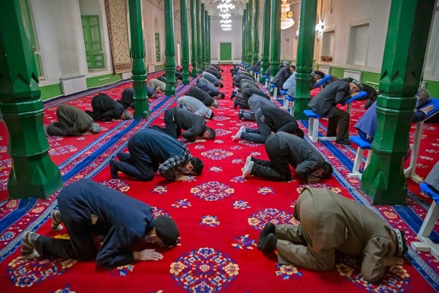 China using spies to keep Muslim Uyghurs from fasting during Ramadan