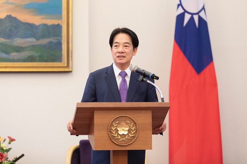 赖清德首先感谢加拉格尔访团在台湾大选后就立即表达对台湾的祝贺,传达对台湾民主的肯定。(台湾的总统府提供)